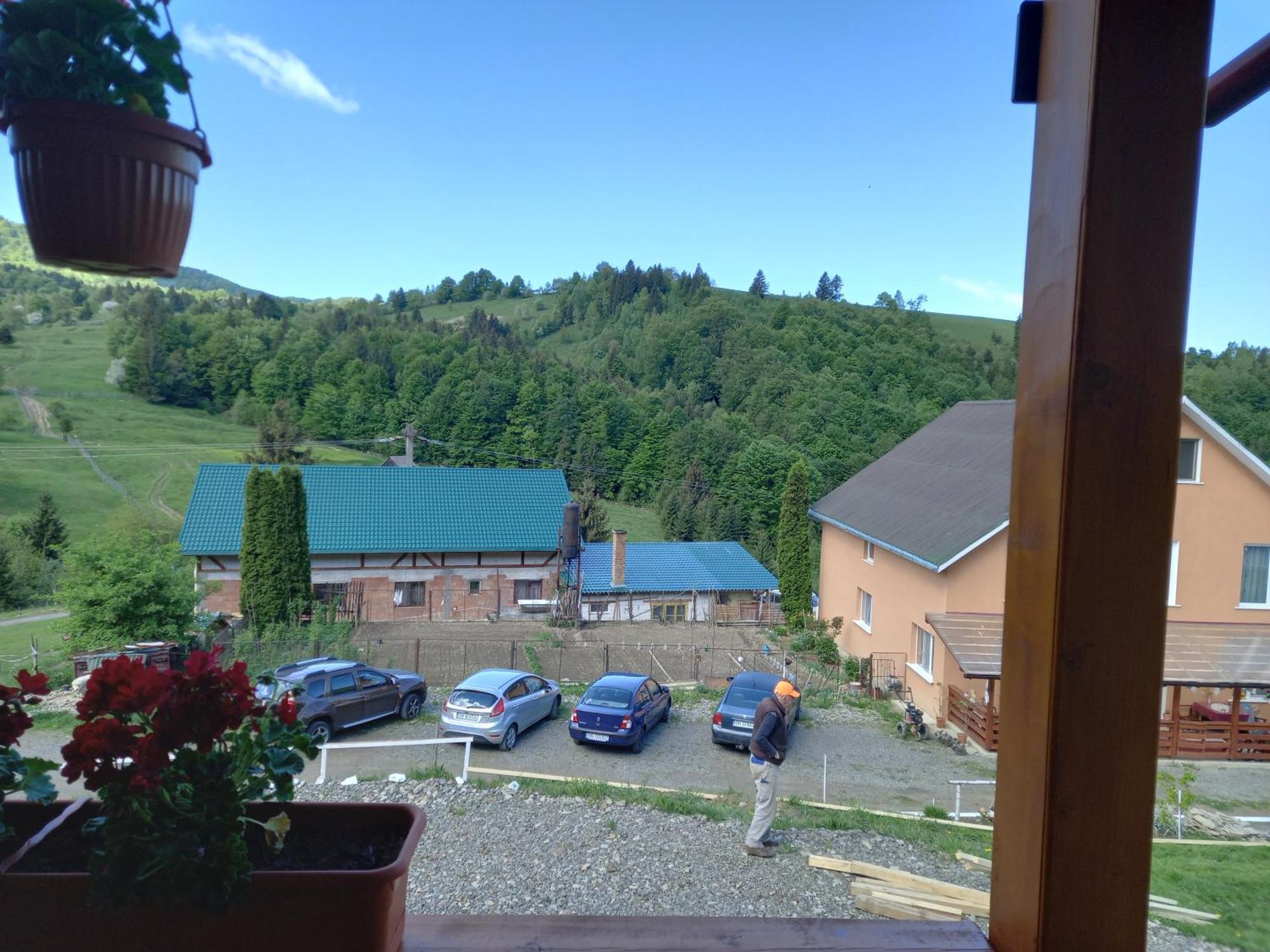 Casa Geanina Panzió Kolibica Kültér fotó